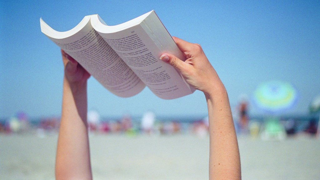 6 Summer Beach Reads You Won’t Be Able to Put Down